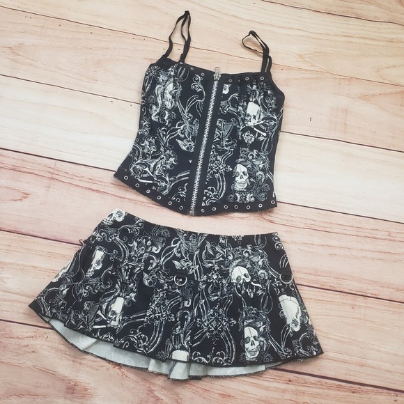 Sold‎ - Picture 2 of 13